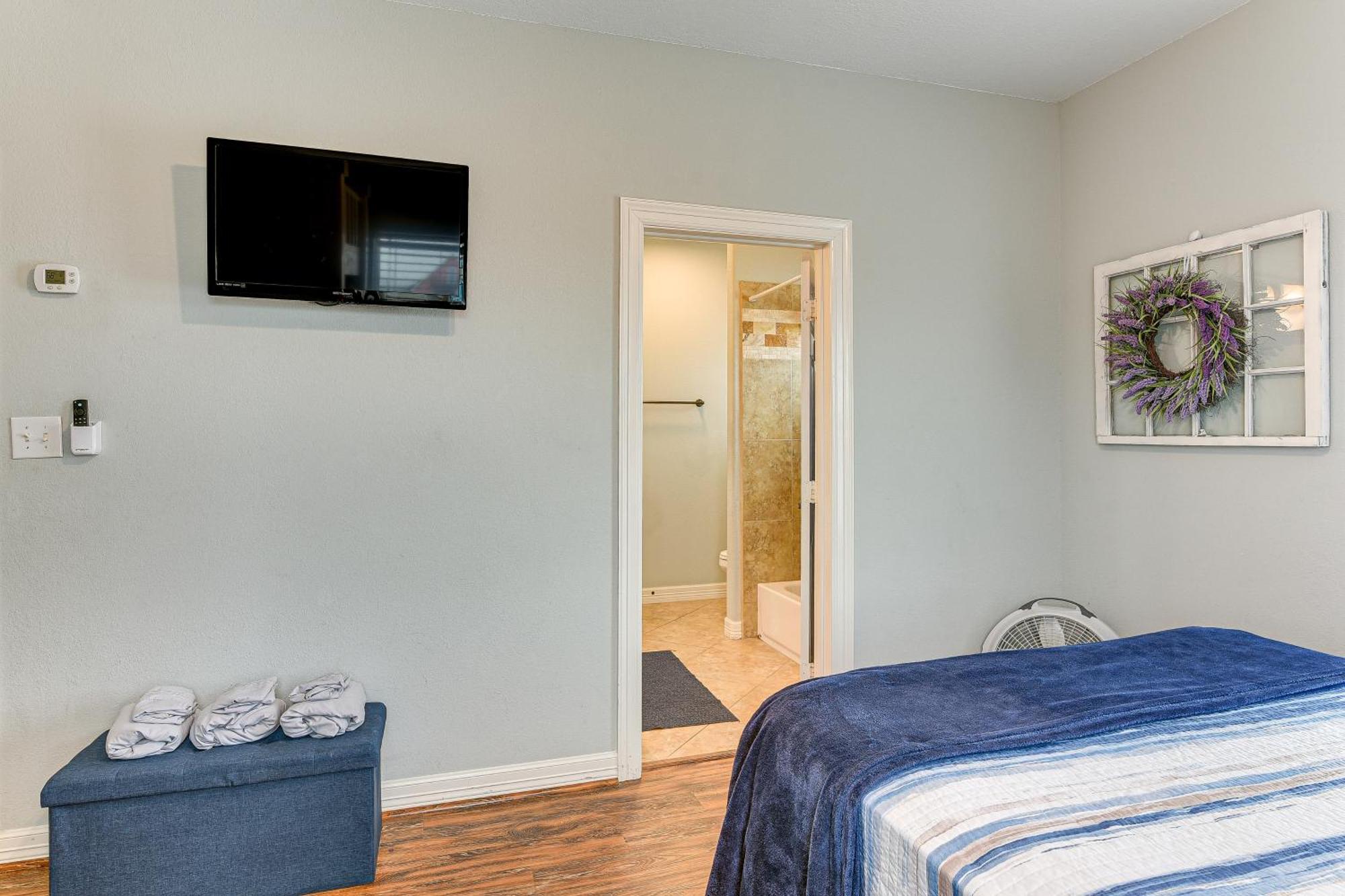 Large Group Gulf Retreat, Steps To Surfside Beach! Экстерьер фото