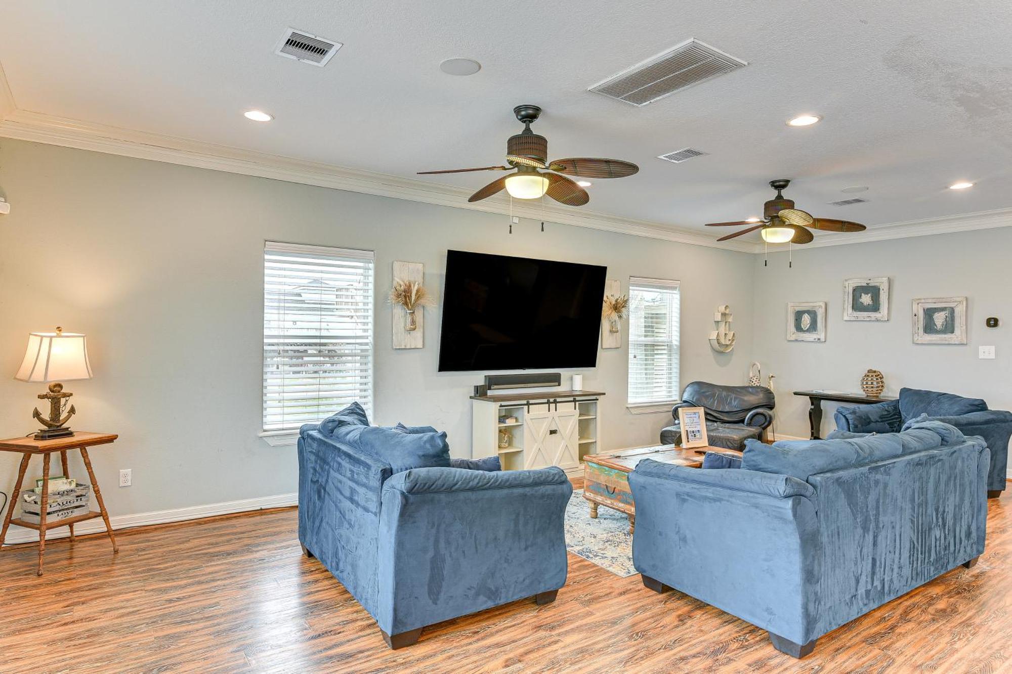 Large Group Gulf Retreat, Steps To Surfside Beach! Экстерьер фото